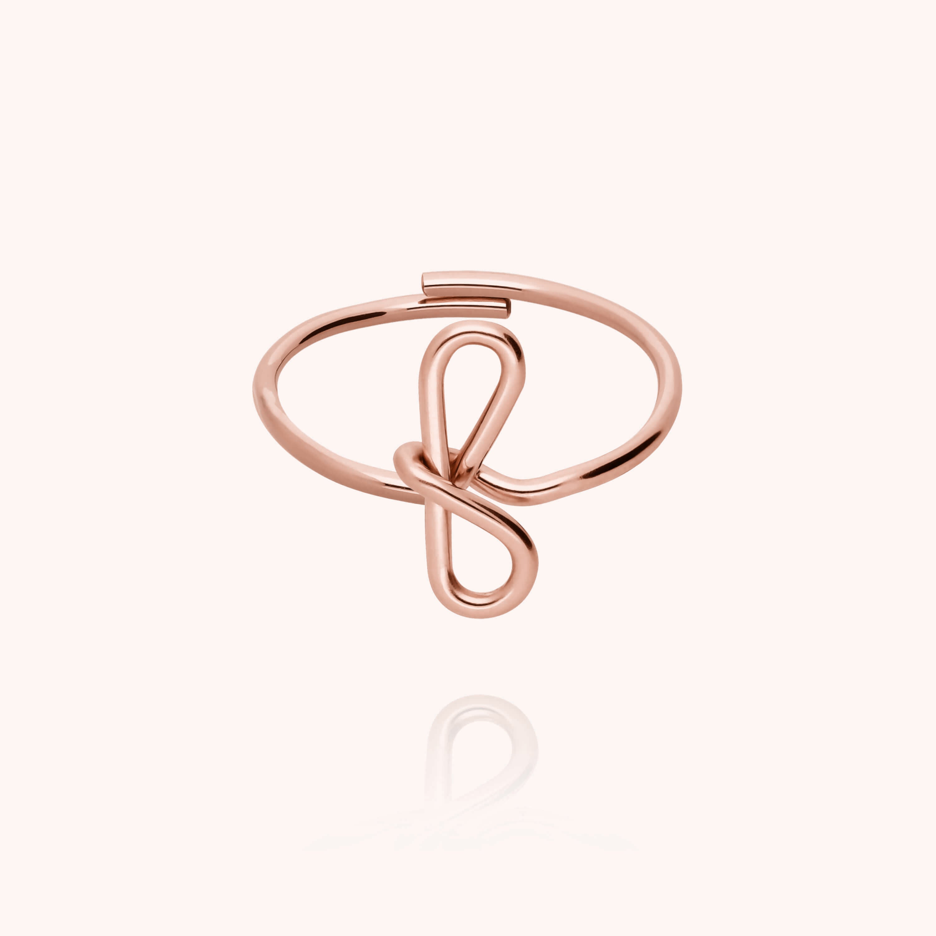 Bague Originale Initiale — cadeau de luxe fait main Paris