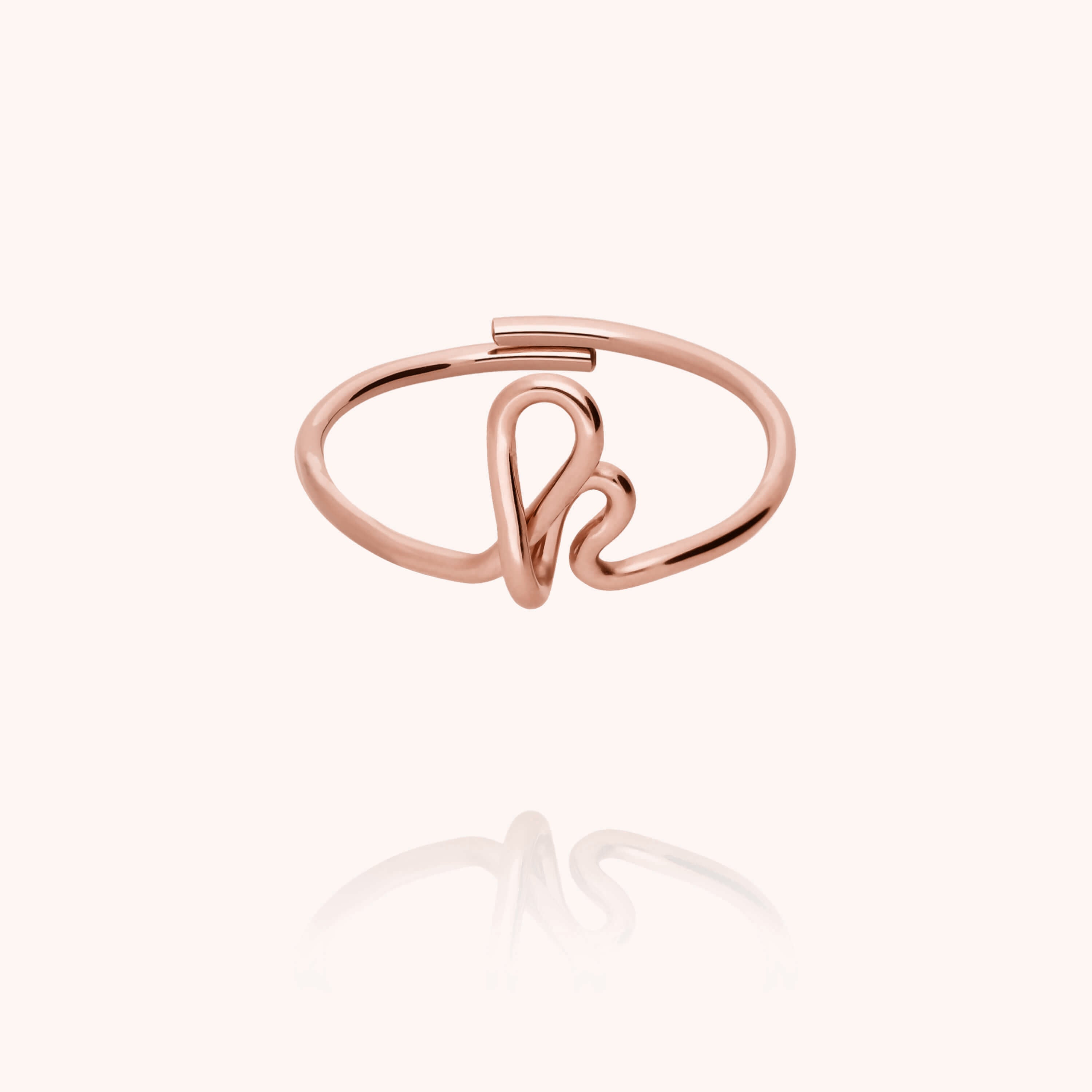 Bague Originale Initiale — cadeau de luxe fait main Paris