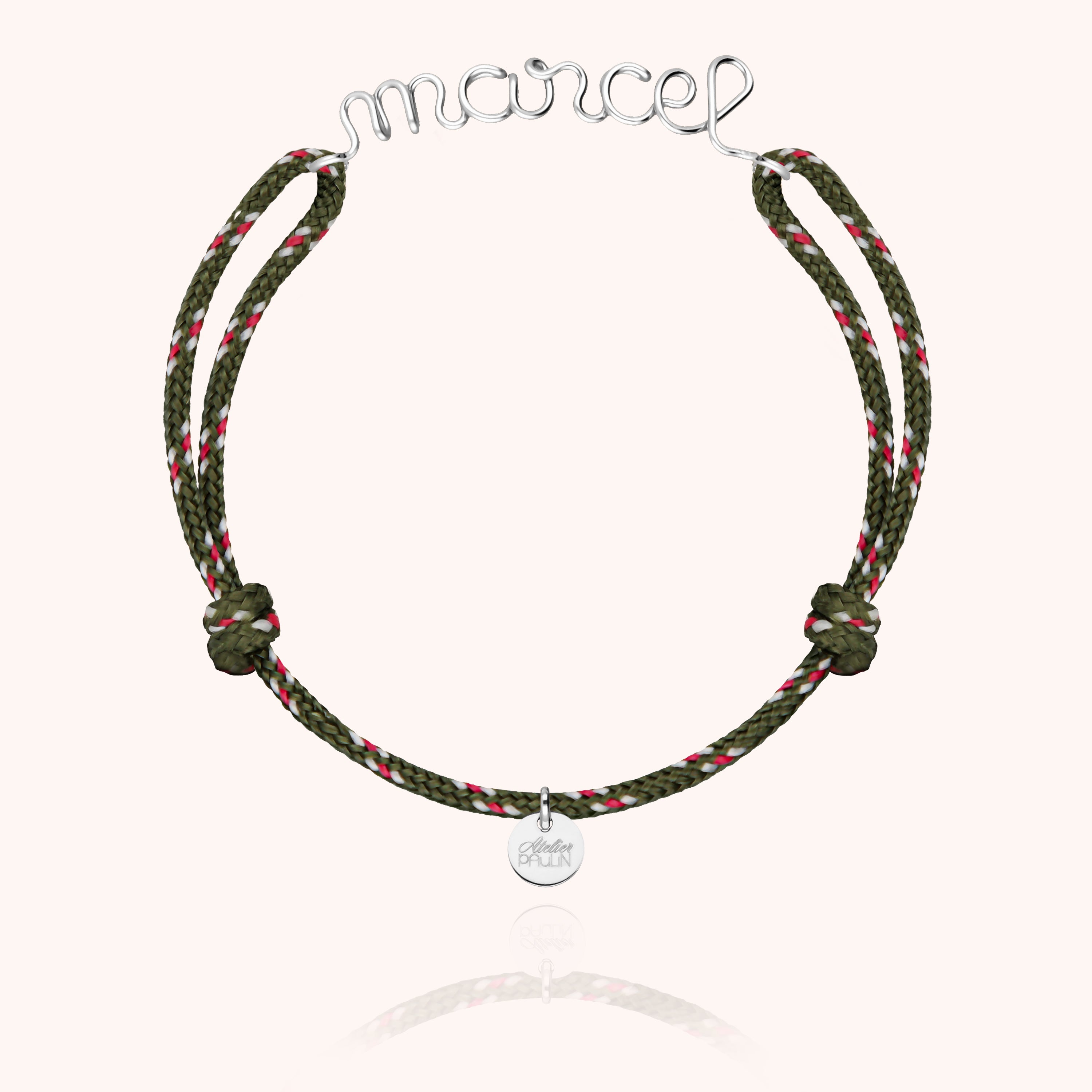 Bracelet cordon initiale masculin discret Atelier Paulin - or blanc 750/1000 - kaki