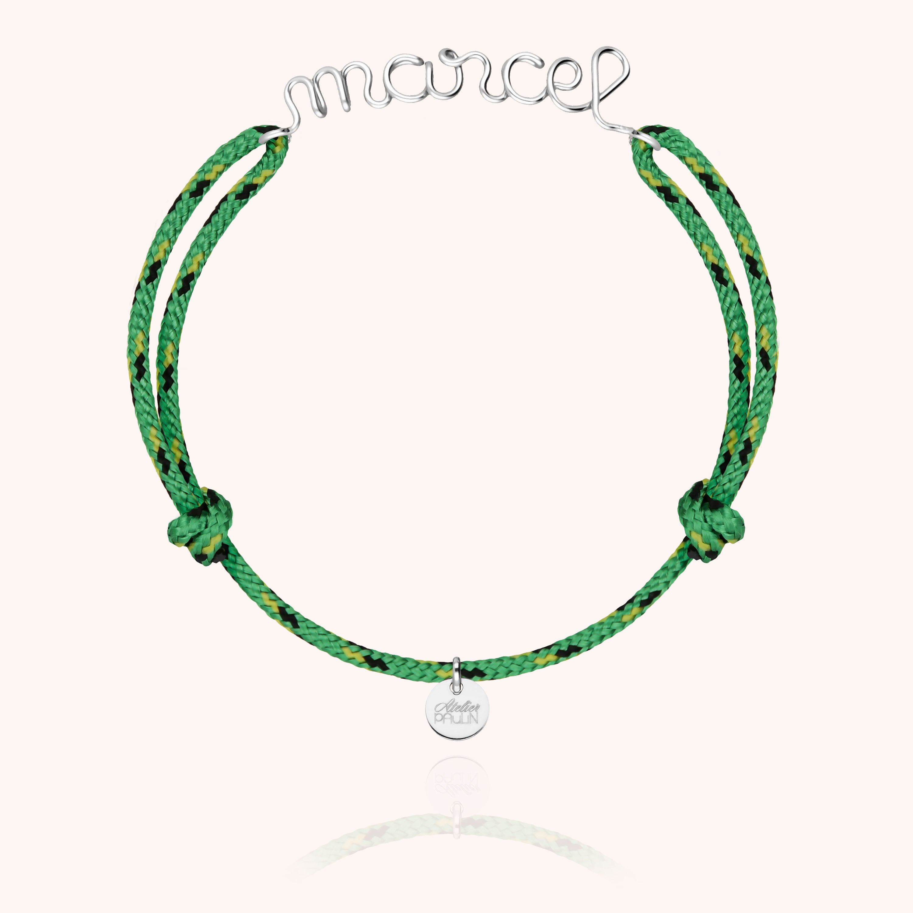 Détail façonnage prénom personnalisé bracelet cordon argent façonnage main sans soudure - argent sterling -