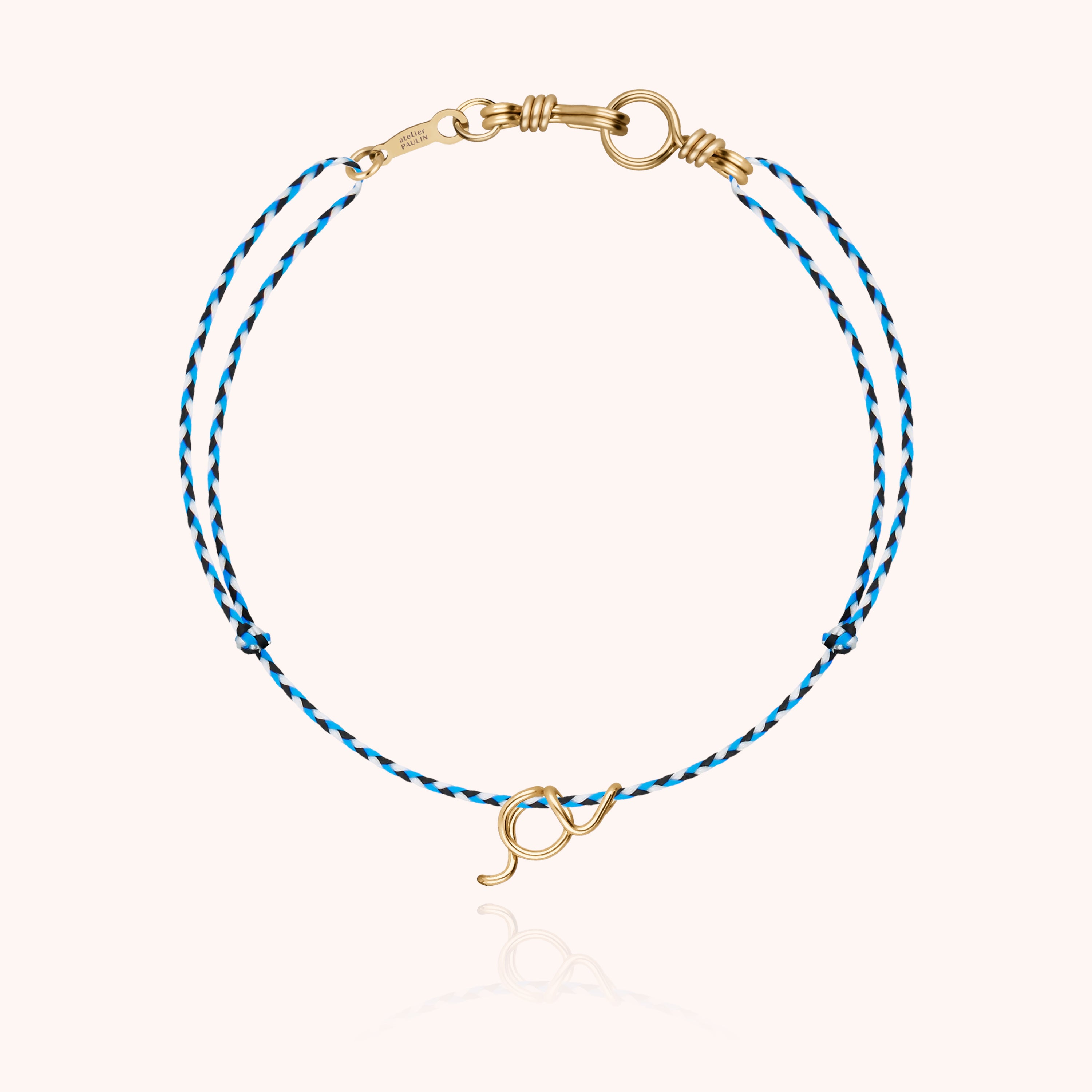 Bracelet Cordon Initiale Mini Attache moi en or jaune laminé — bijou artisanal fait main