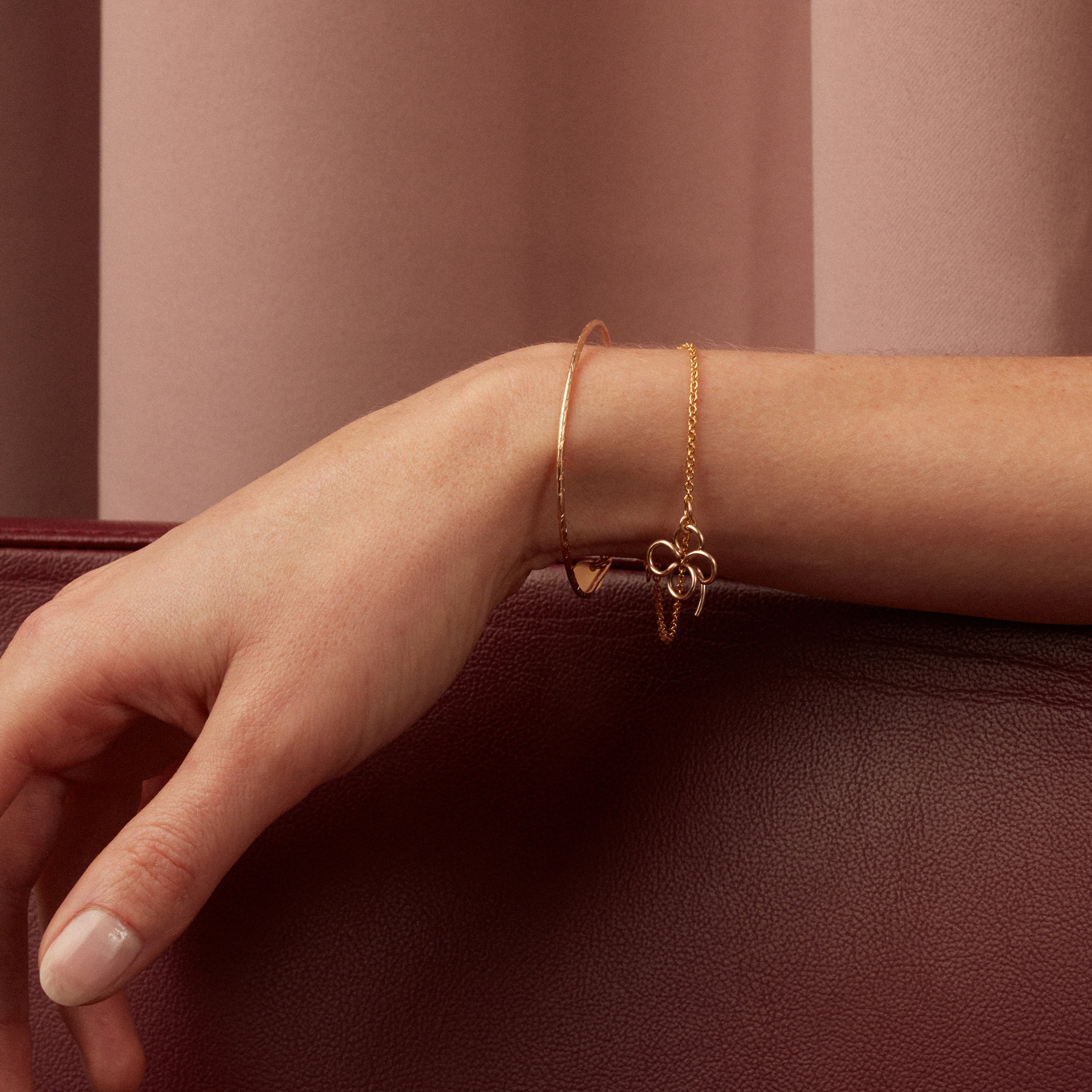 Hammered O Bracelet - Yellow 18k gold