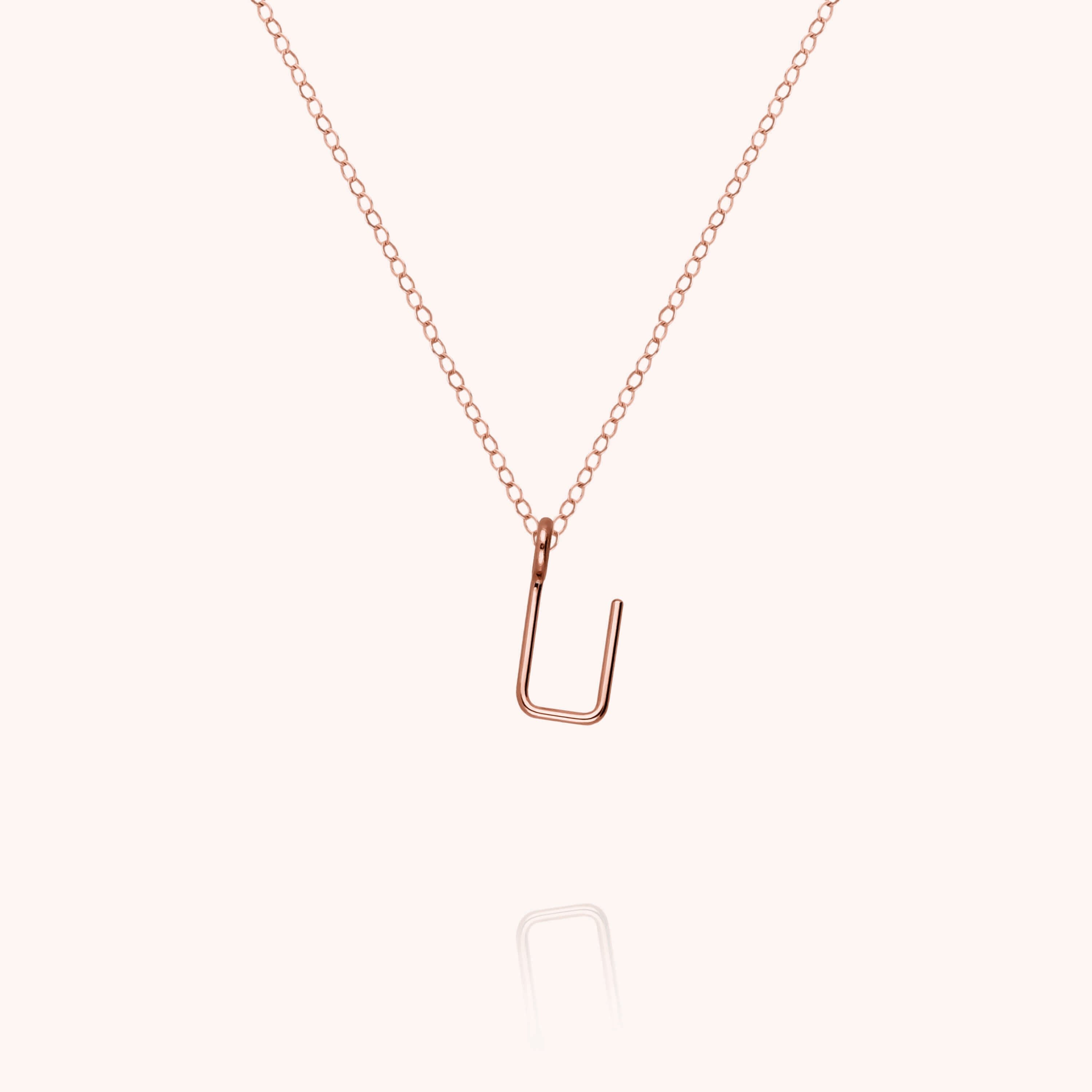 Collier Capital Initiale en or rose 18K — expédition sécurisée Paris