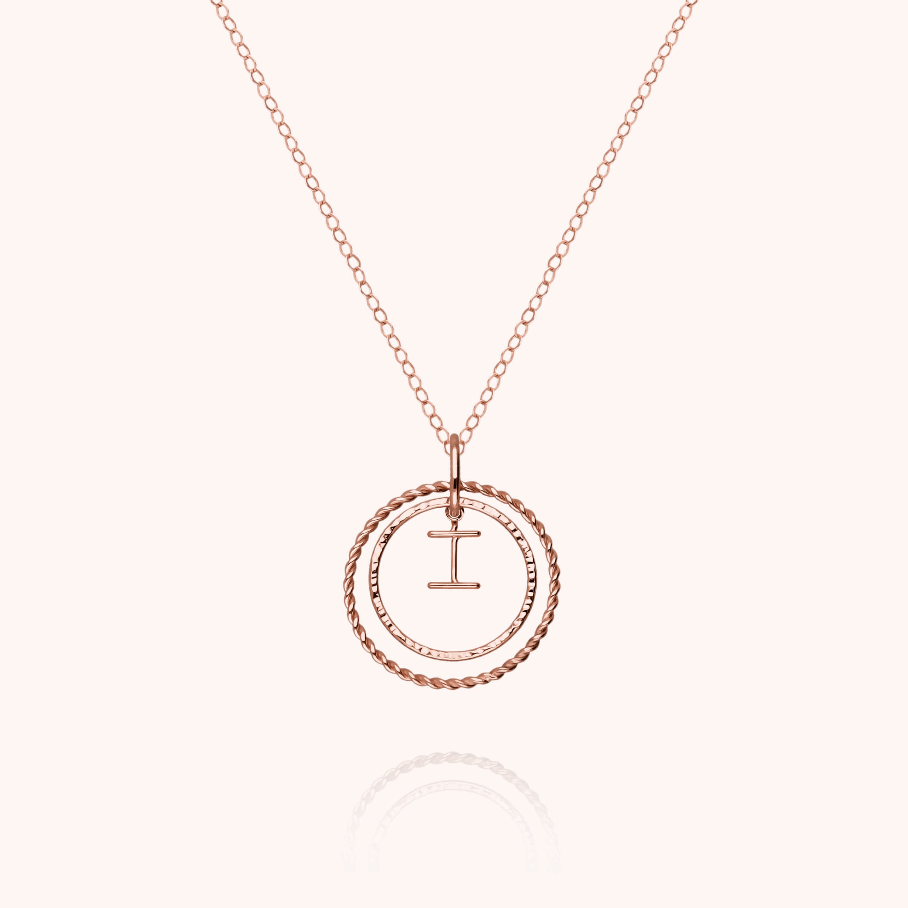 Collier Médaille Initiale en or rose 18K — collier personnalisable Atelier Paulin