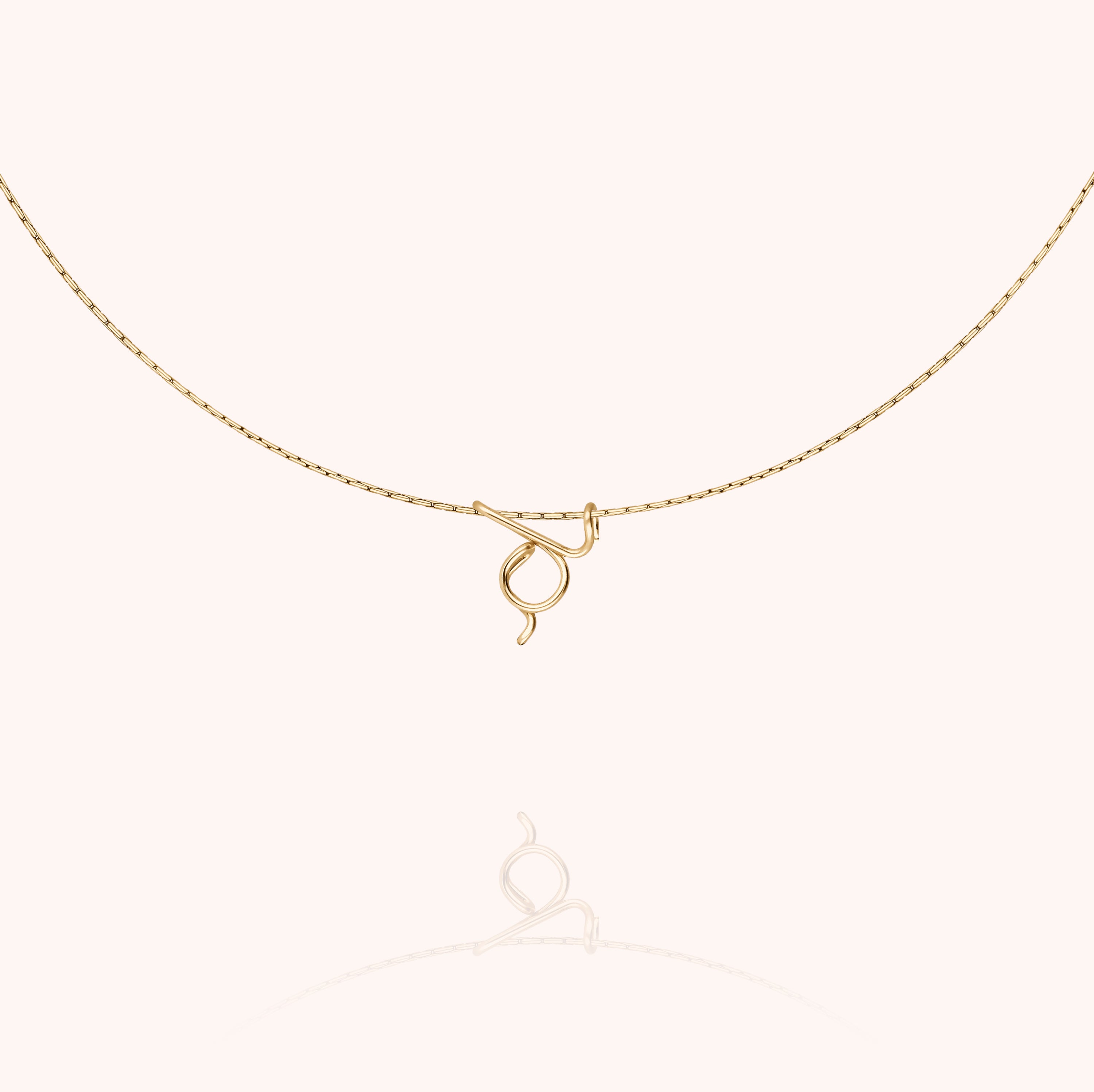 Collier Original Initiale en or jaune laminé — expédition sécurisée Paris