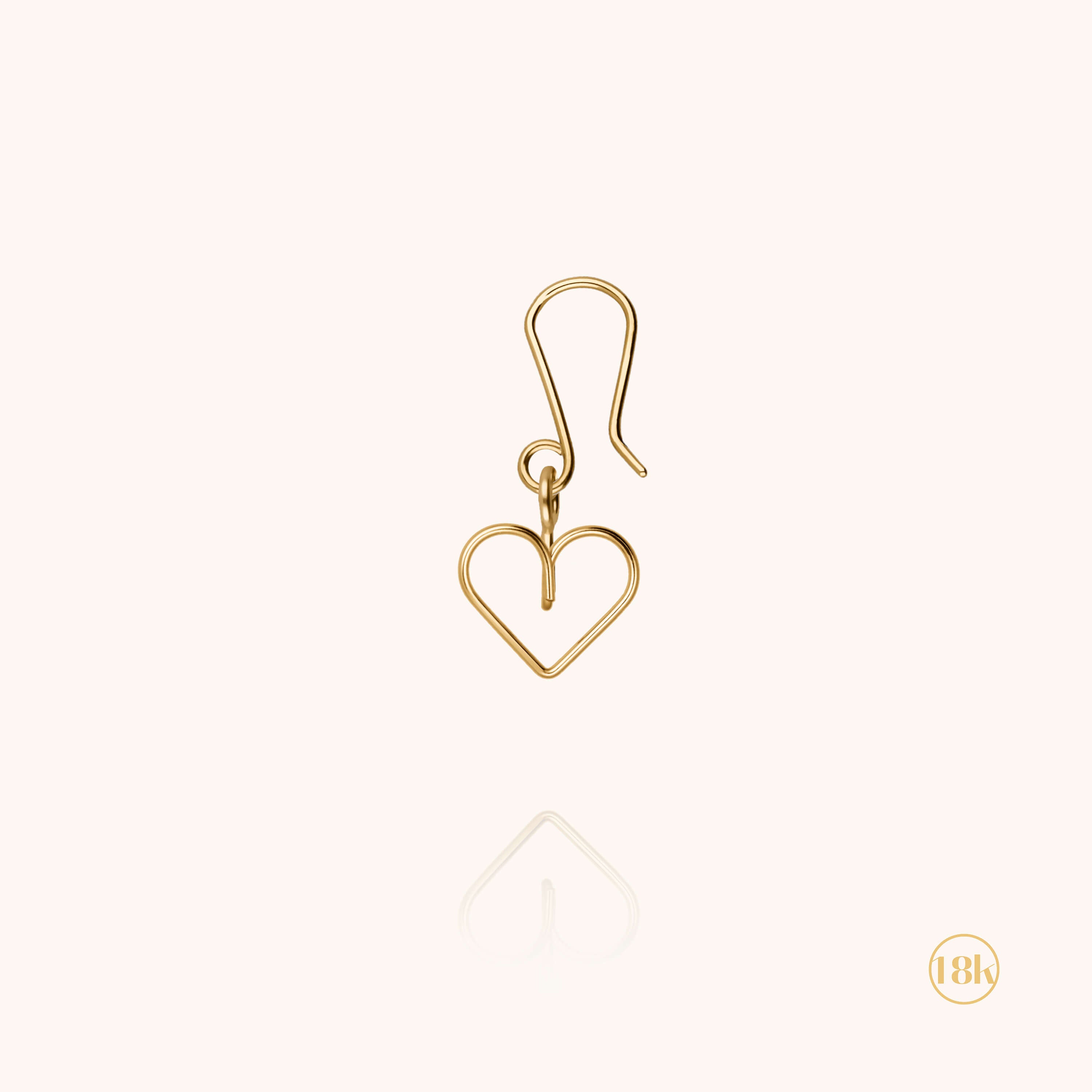 Boucle d'Oreille Dormeuse Coeur Individuelle en or jaune 18K — bijou artisanal fait main