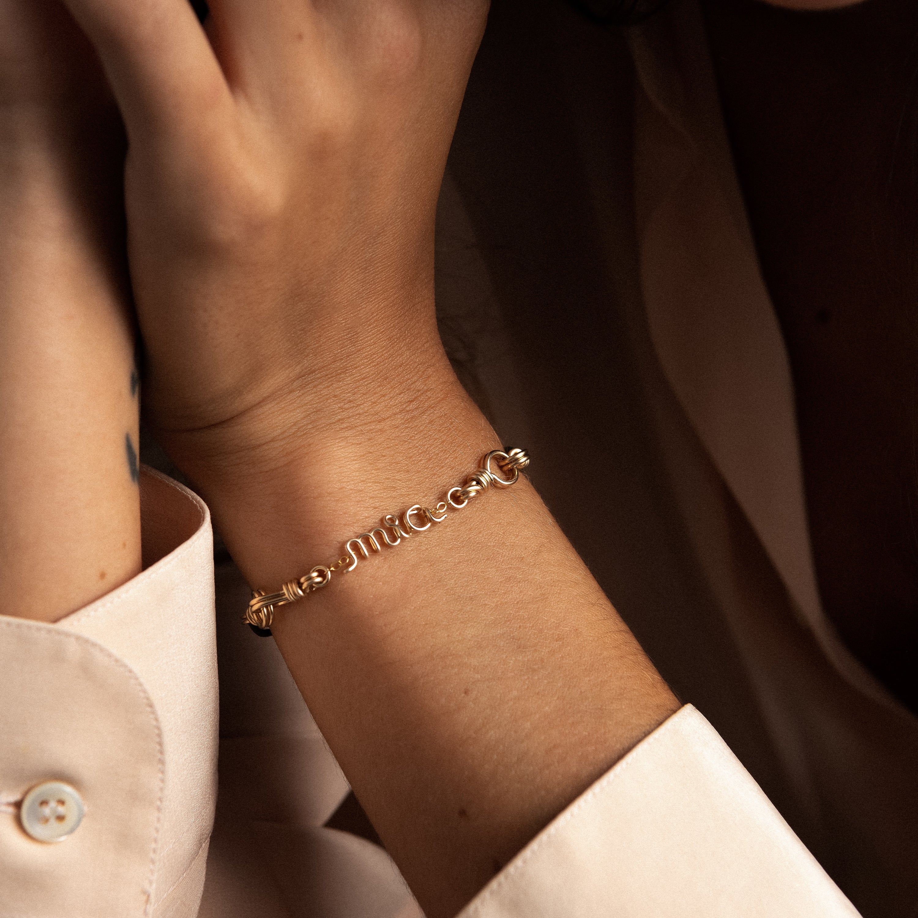 Bracelet Cordon Attache moi Personnalisé - or jaune laminé