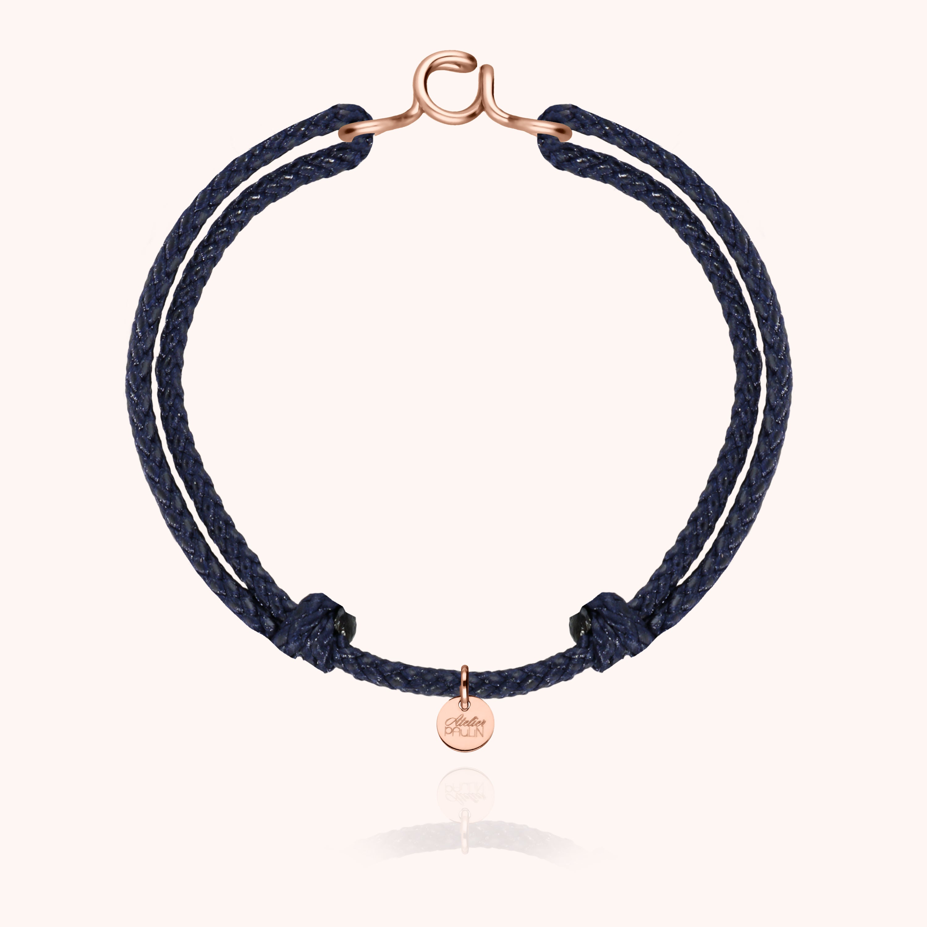 Détail façonnage prénom personnalisé bracelet cordon or façonnage main sans soudure - or rose laminé