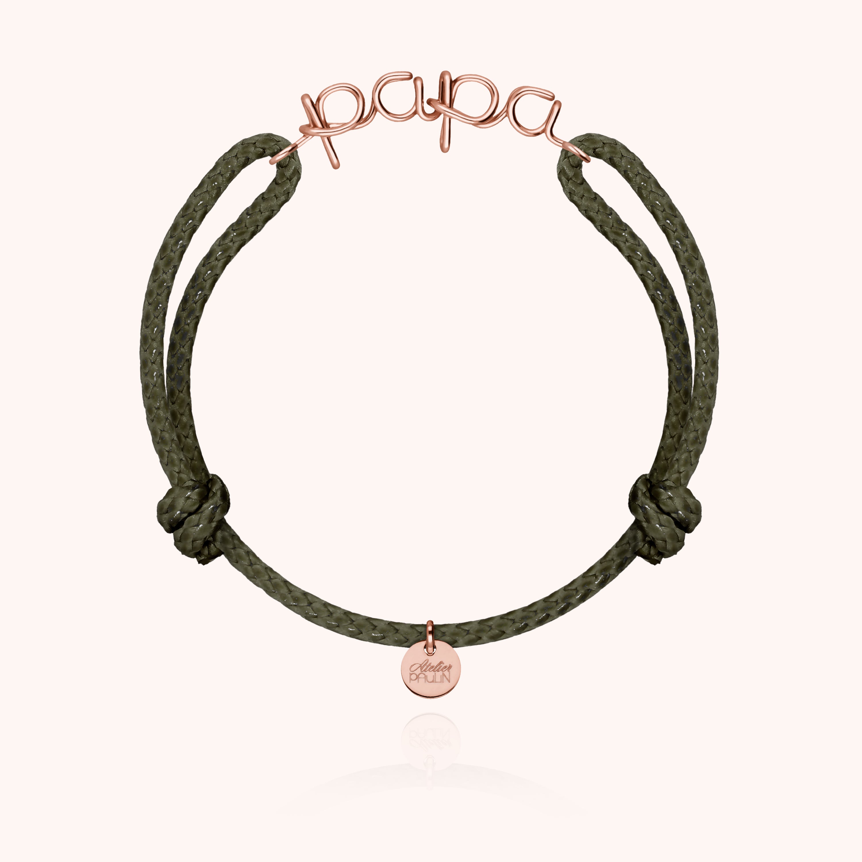 Détail façonnage prénom personnalisé bracelet cordon or façonnage main sans soudure - or rose laminé