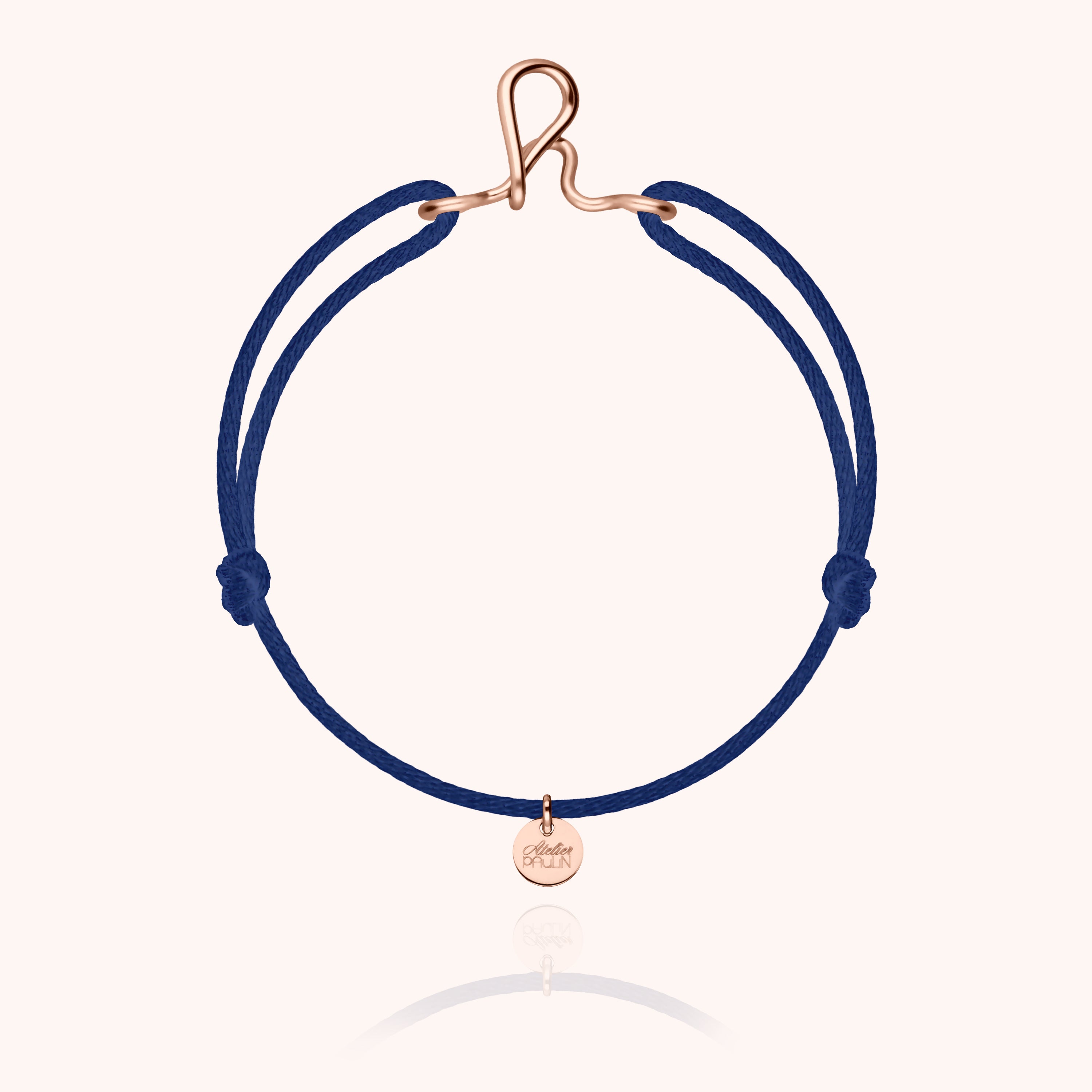 Détail façonnage prénom personnalisé bracelet cordon or façonnage main sans soudure - or rose laminé