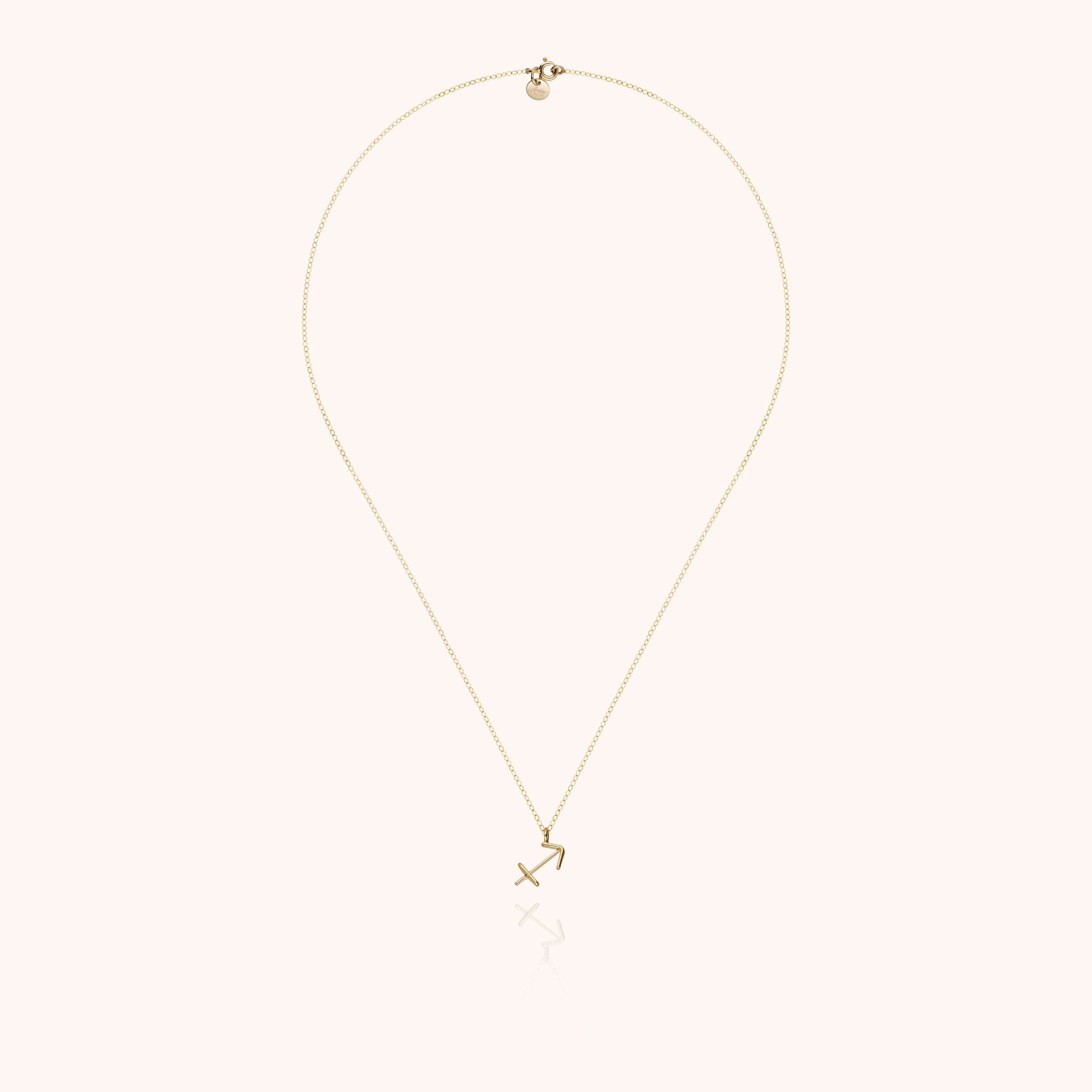 Collier Astro Sagittaire porté au cou — expédition rapide et sécurisée