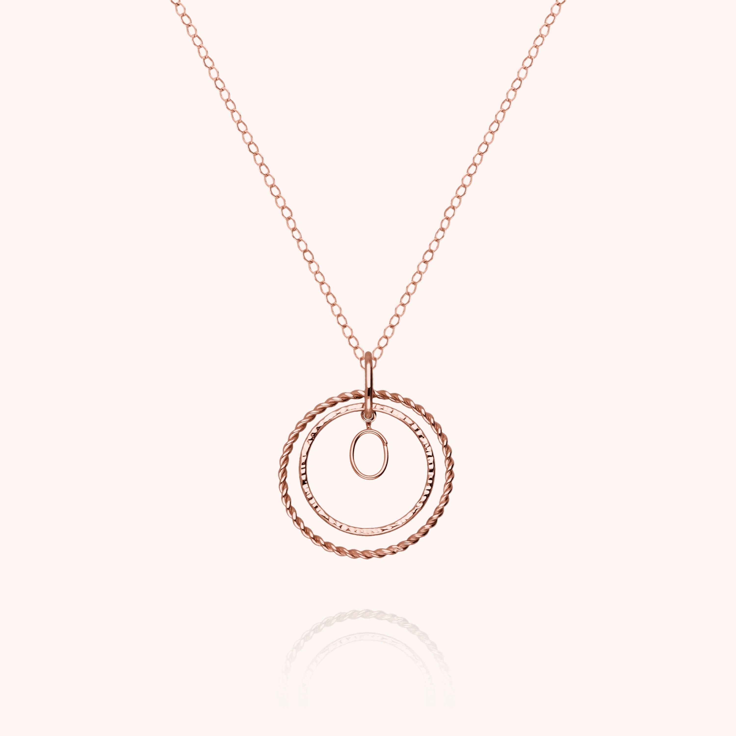 Collier Médaille Initiale — bijou artisanal collier livraison express
