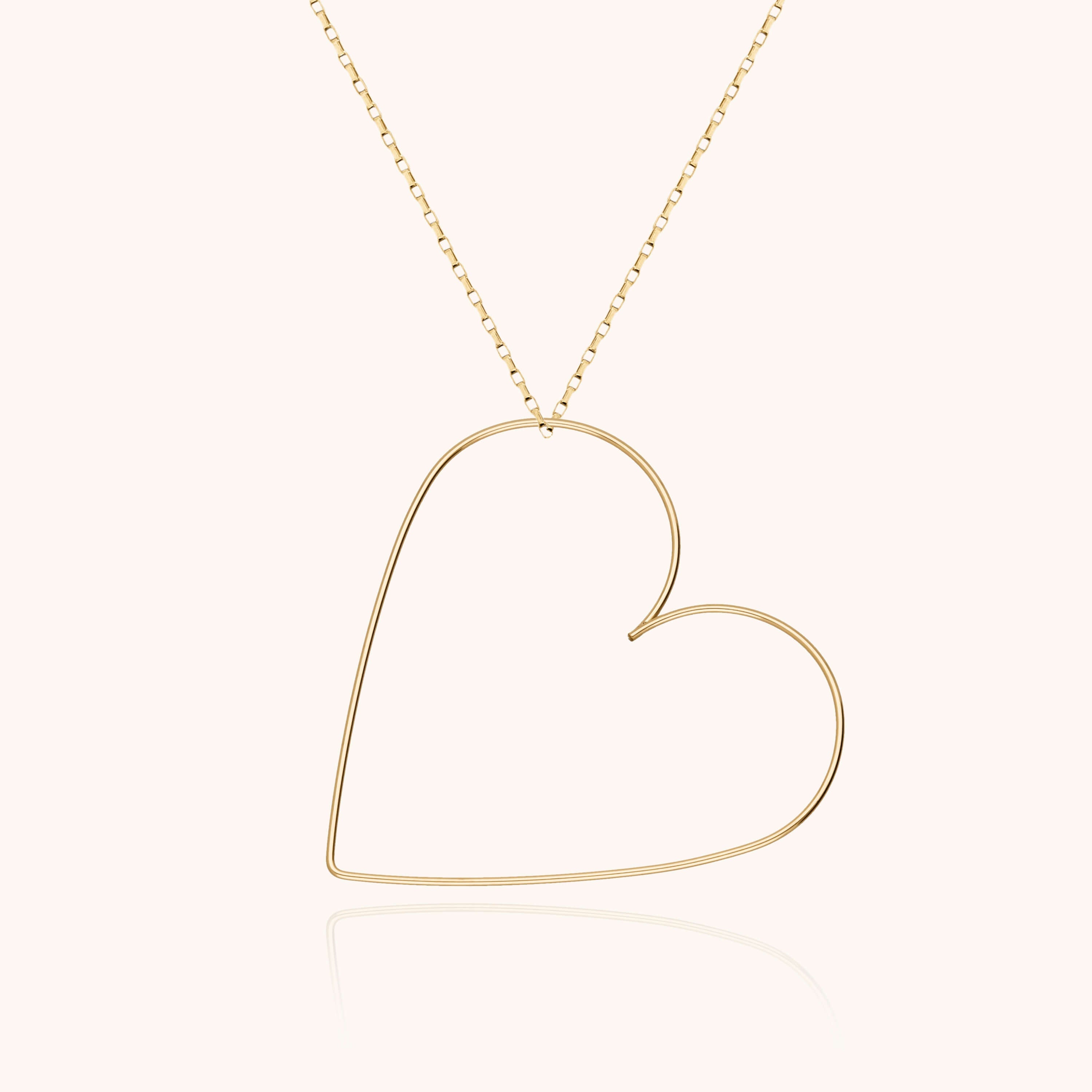 Collier Petit Coeur en or jaune 18K — façonné à la main à Paris