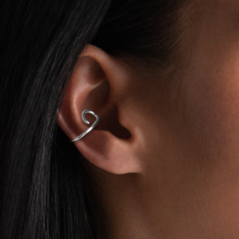 alternate image of O Outline Ear Cuff - silver