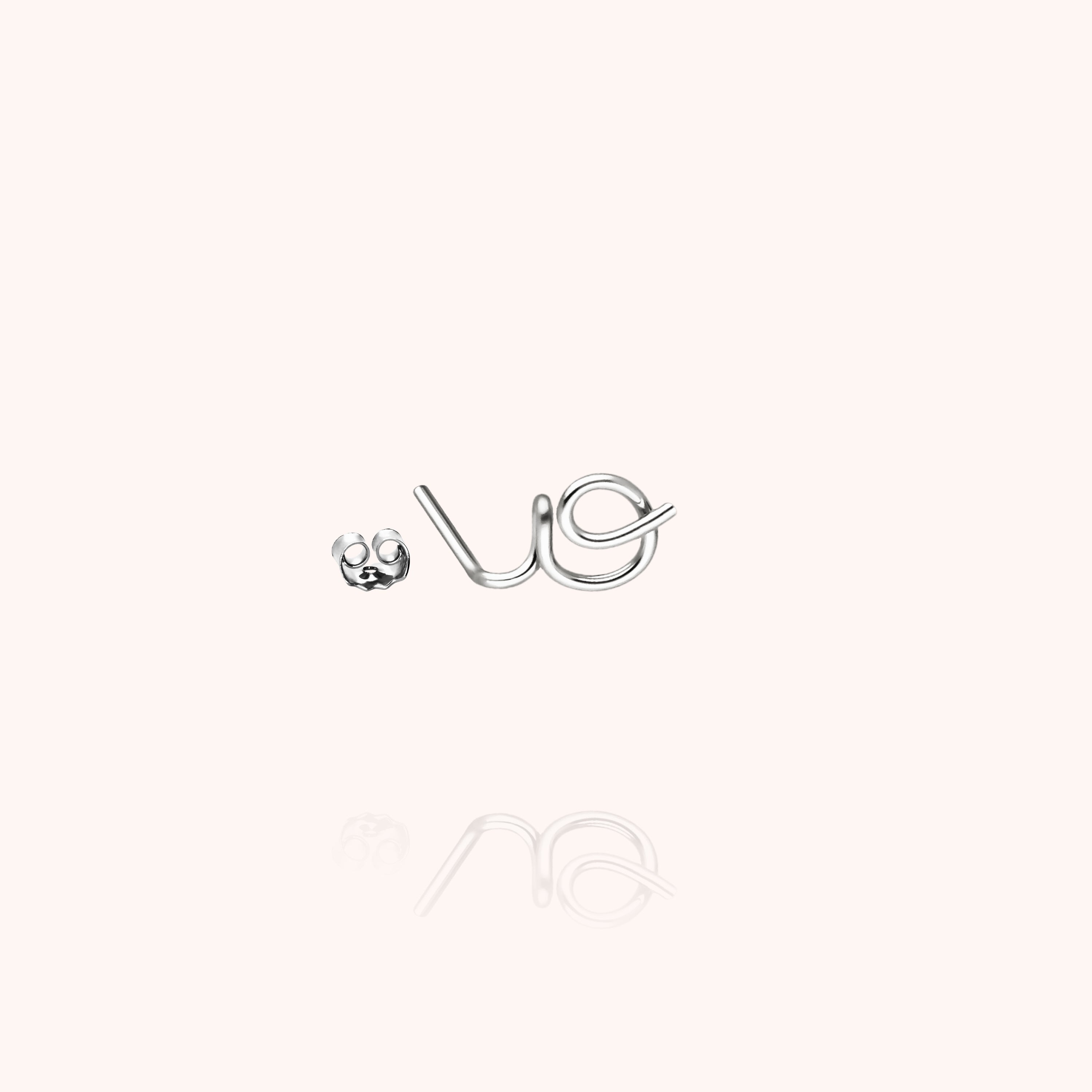 Puce d'Oreille Originale Initiale — bijou artisanal boucles d'oreilles livraison express